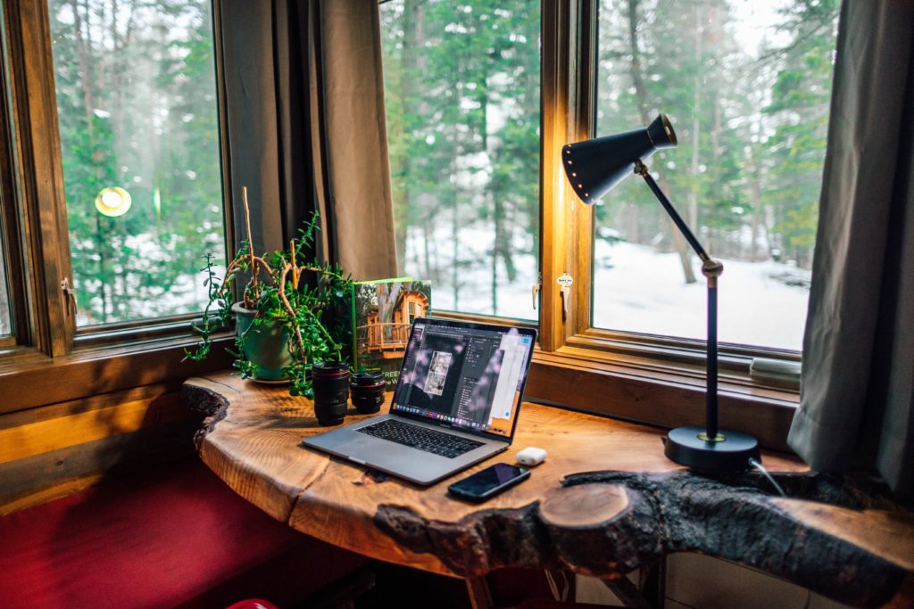 roberto-nickson-GaBDdA63GcQ-unsplash roberto-nickson-GaBDdA63GcQ-unsplash